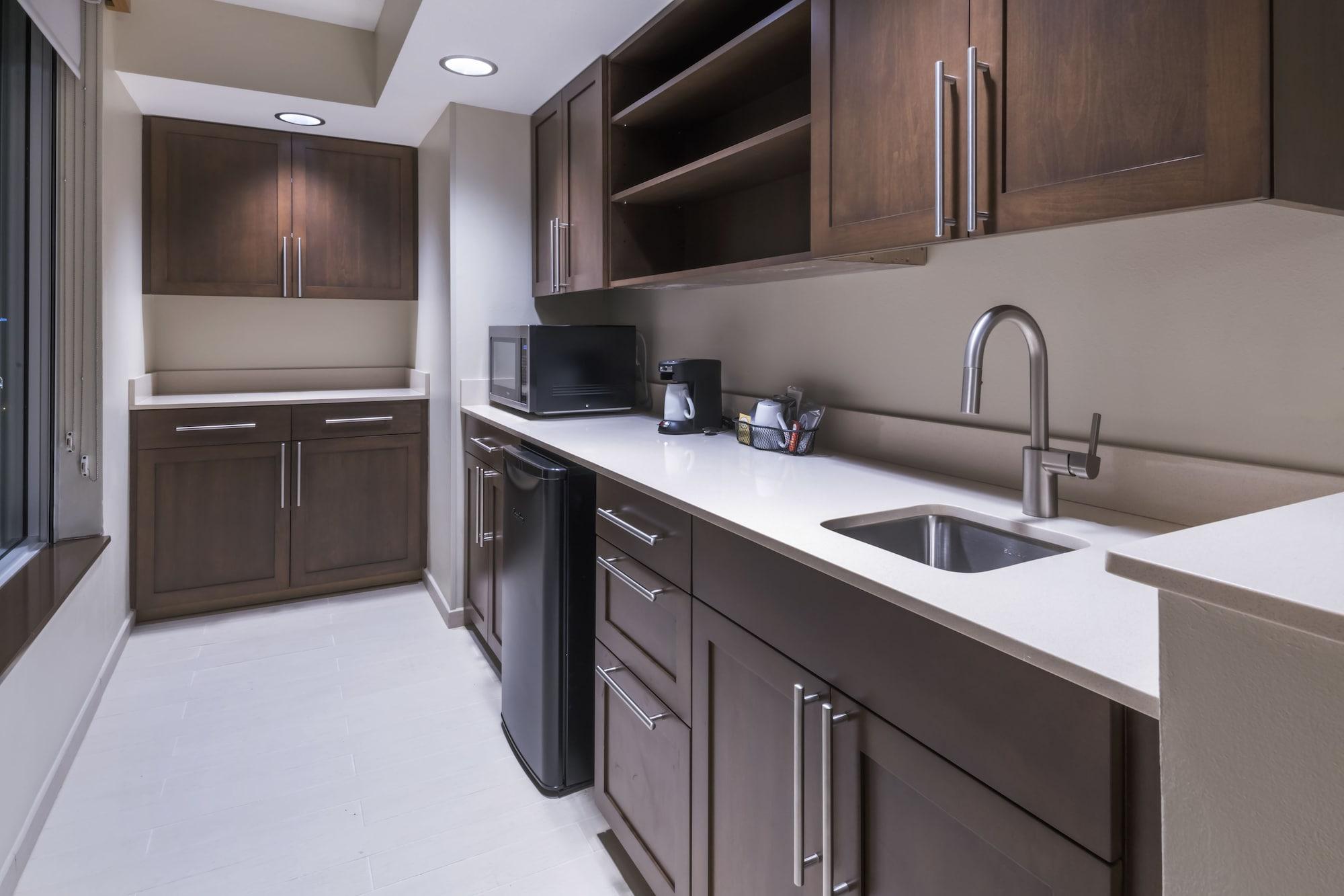 Hyatt Place Marlborough/Apex Center Екстериор снимка